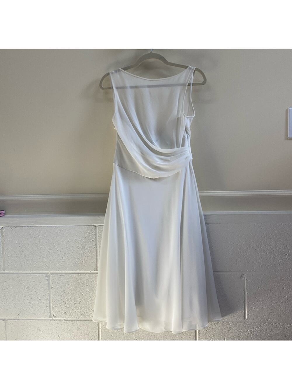 Lauren Ralph Lauren NWT women’s size 8 off white evening dress